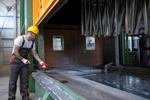 working-metal-processing-factory_342744-250